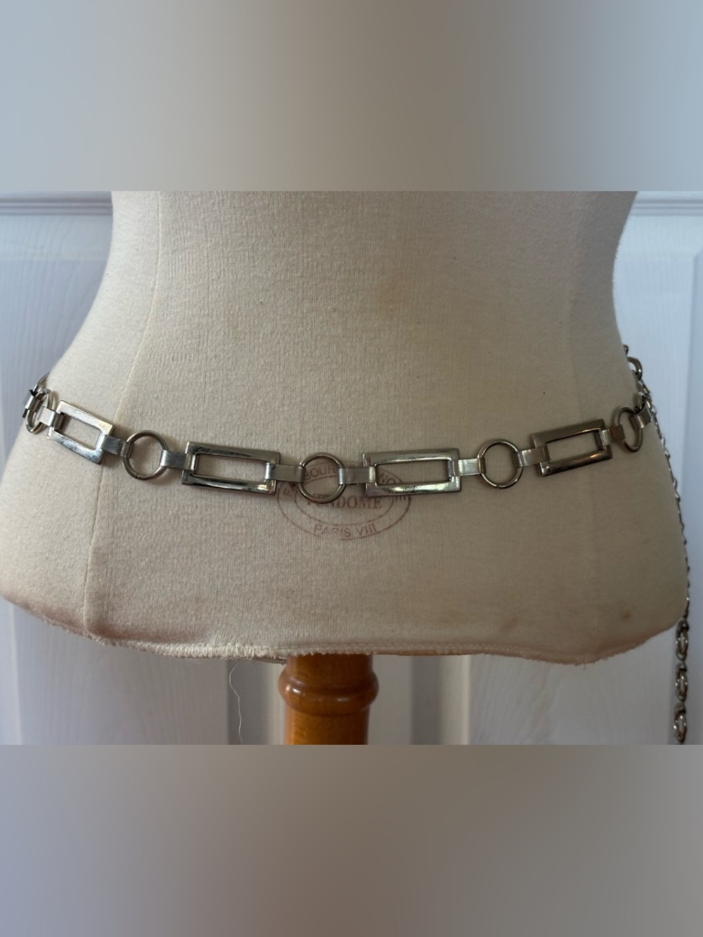VINTAGE Silver Chain Belt